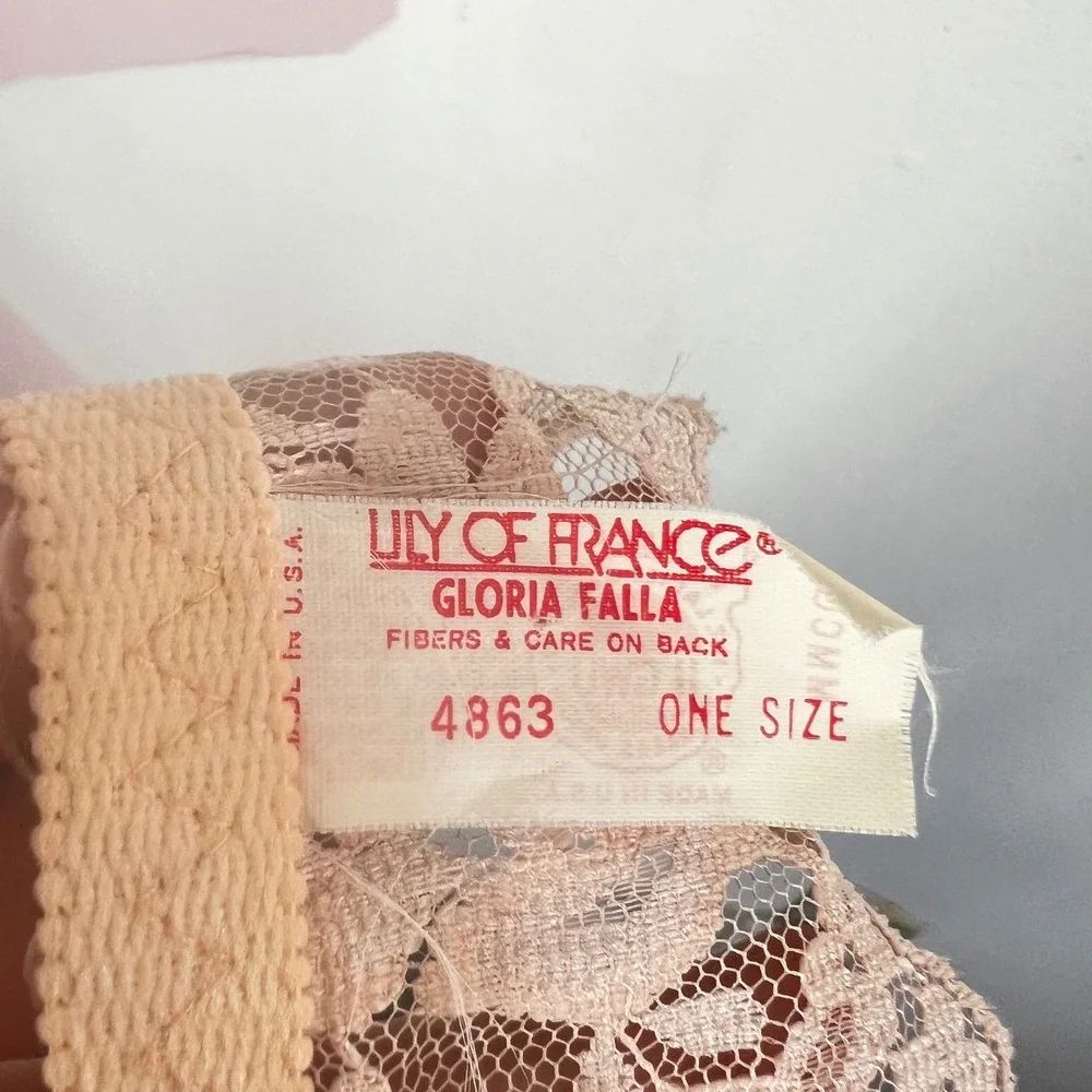 Vintage Floral Lace Garter Belt Made in USA Peach Lingerie Sexy One Size